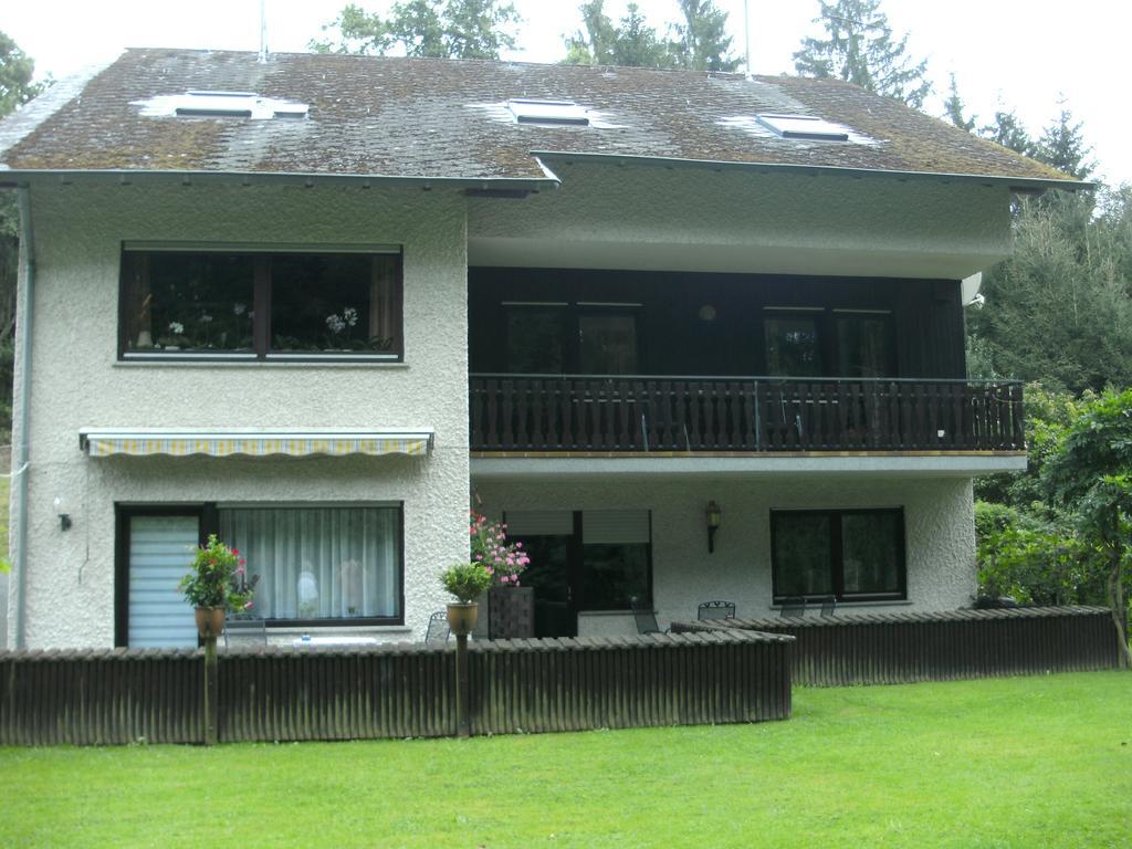 Pension Waldfrieden Maring-Noviand Екстериор снимка